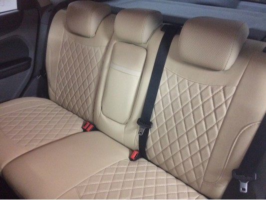 Авточехлы на Ford Focus 2