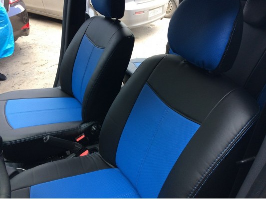 Авточехлы на Lada Largus