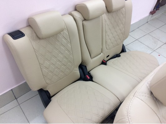 Авточехлы на Mitsubishi Outlander 3