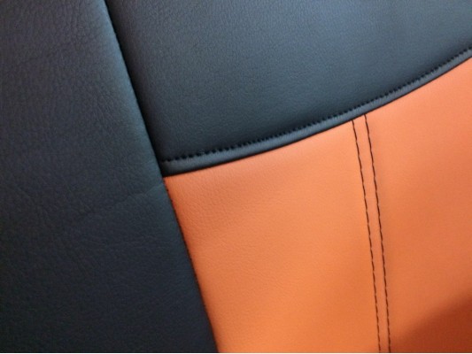 Авточехлы на Nissan Note