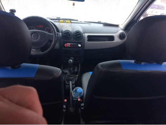 Авточехлы на Renault Logan