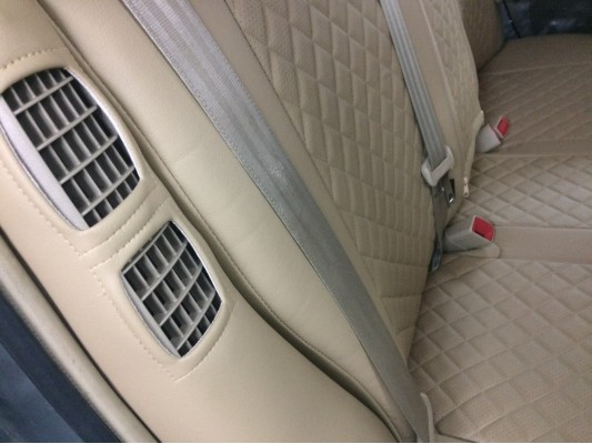 Авточехлы на Toyota Prius