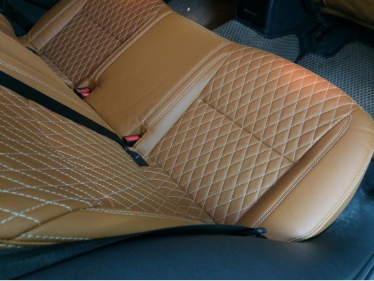 У вас другая модель авто? Каркасные авточехлы пошить сможем!