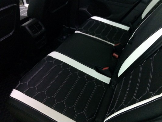 Каркасные авточехлы на Volkswagen Tiguan 2 поколения