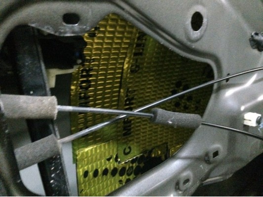 Шумоизоляция дверей